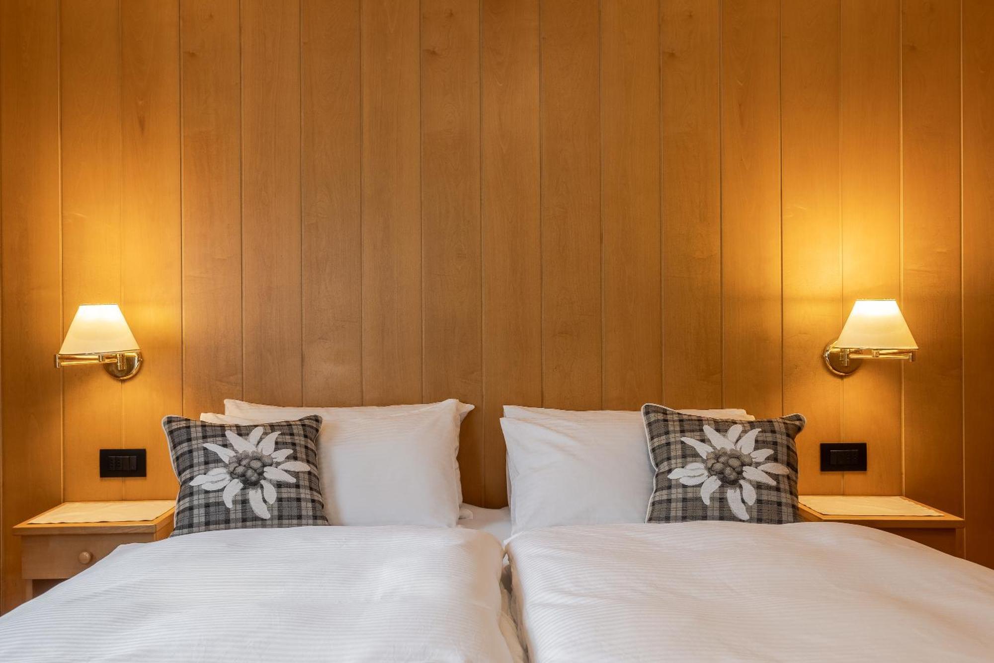 Villa Resi B&B Corvara In Badia Eksteriør billede