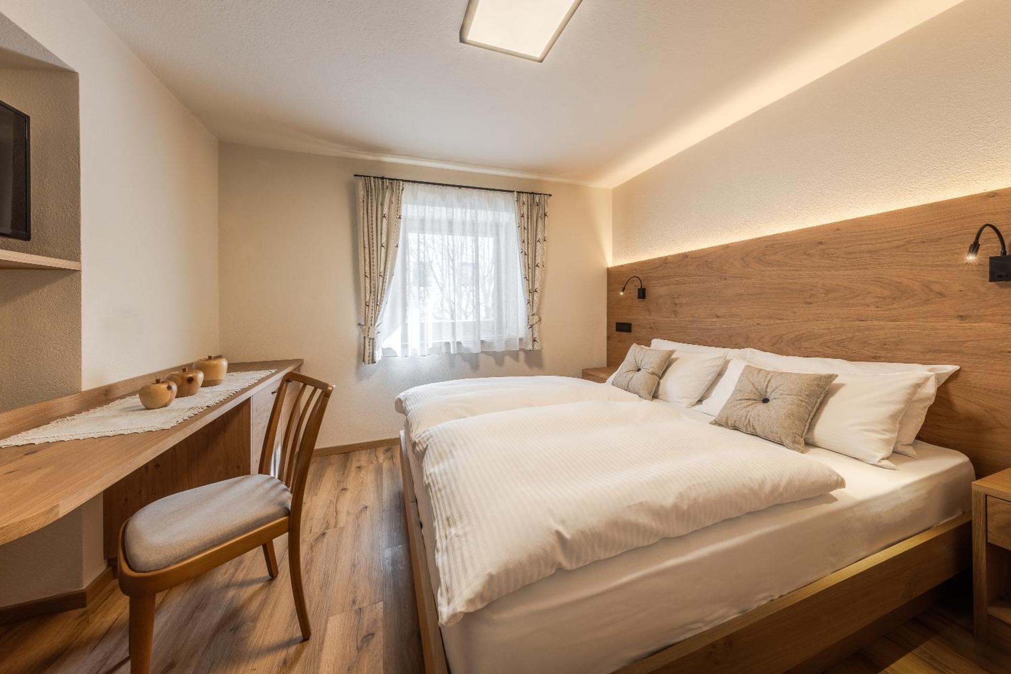 Villa Resi B&B Corvara In Badia Eksteriør billede