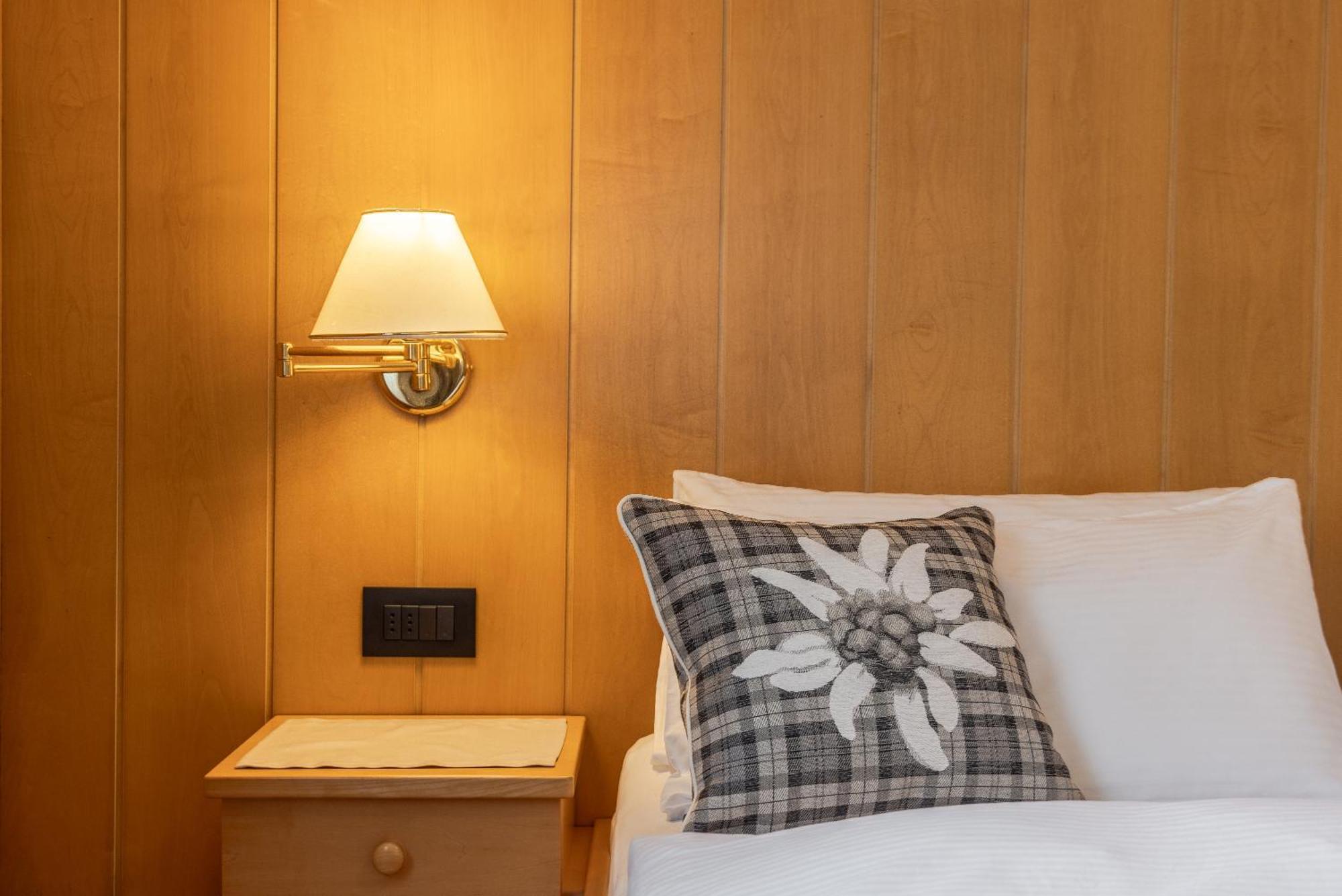 Villa Resi B&B Corvara In Badia Eksteriør billede