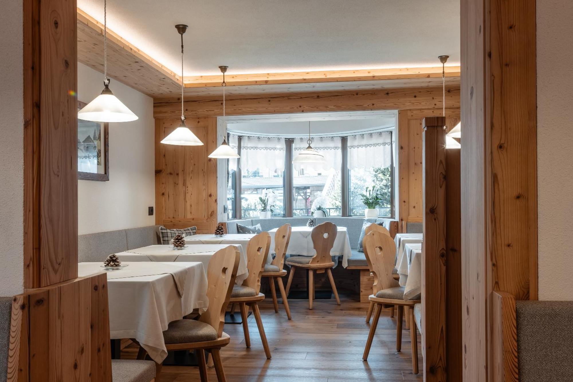 Villa Resi B&B Corvara In Badia Eksteriør billede
